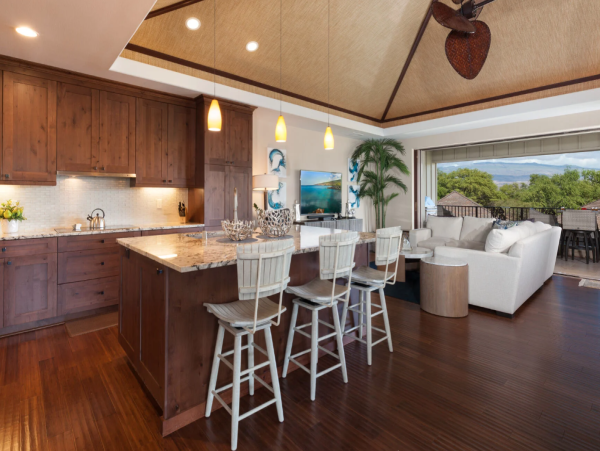 Hawaiian Villa - Luxurious 4-Bedroom Retreat in Kohala Coast